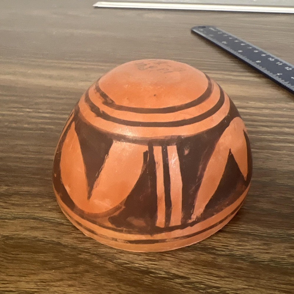 Vintage Hopi Native American Hand Painted Terracotta Pottery Bowl Signed 2x3.5 - Picture 4 of 9